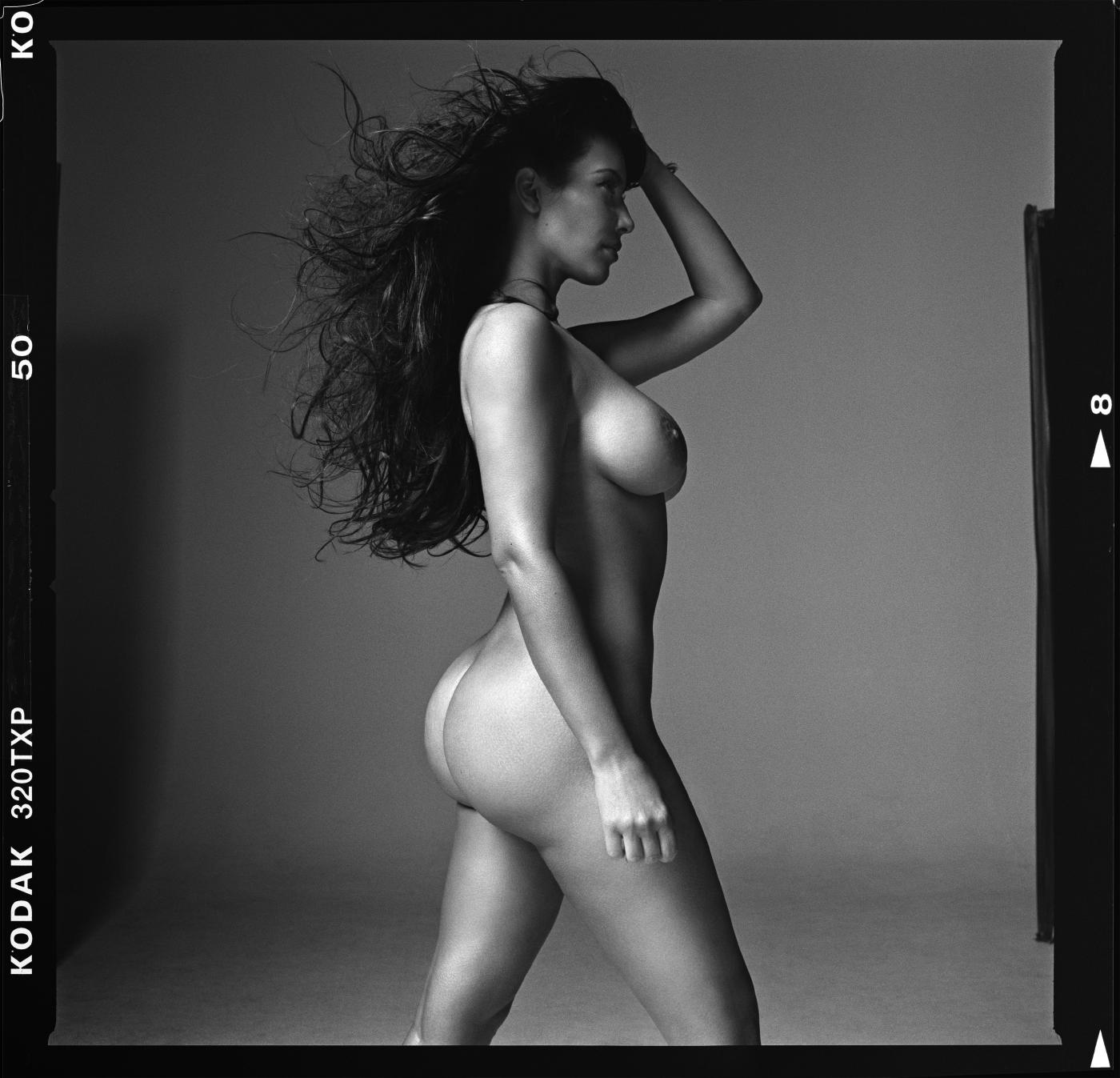 kim kardashian nude body paint outtakes set leaked DIWWAF