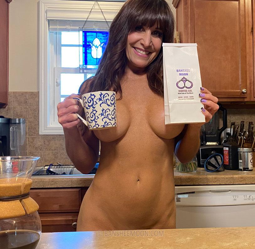 banshee moon nude bikini coffee onlyfans set leaked VEMOPI